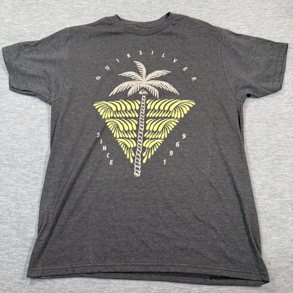 Quiksilver TShirt Men L Gray Graphic Tee Palm Tree Triangle Logo Surf Casual